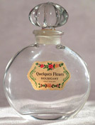 photo of older bottle of Quelques Fleurs